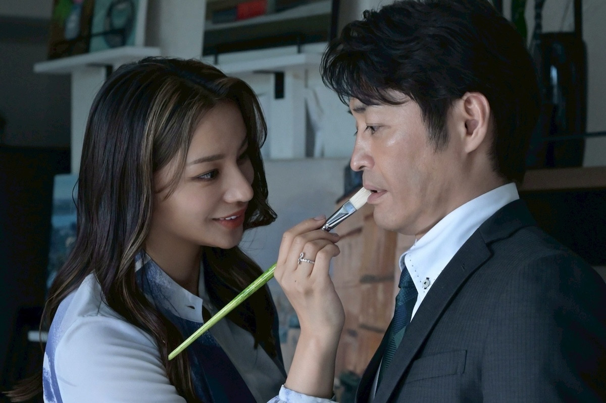 『奪い愛、真夏』第3話　“真夏”松本まりか＆“時夢”安田顕、大時計を修理するため廃校になった小学校へ向かう