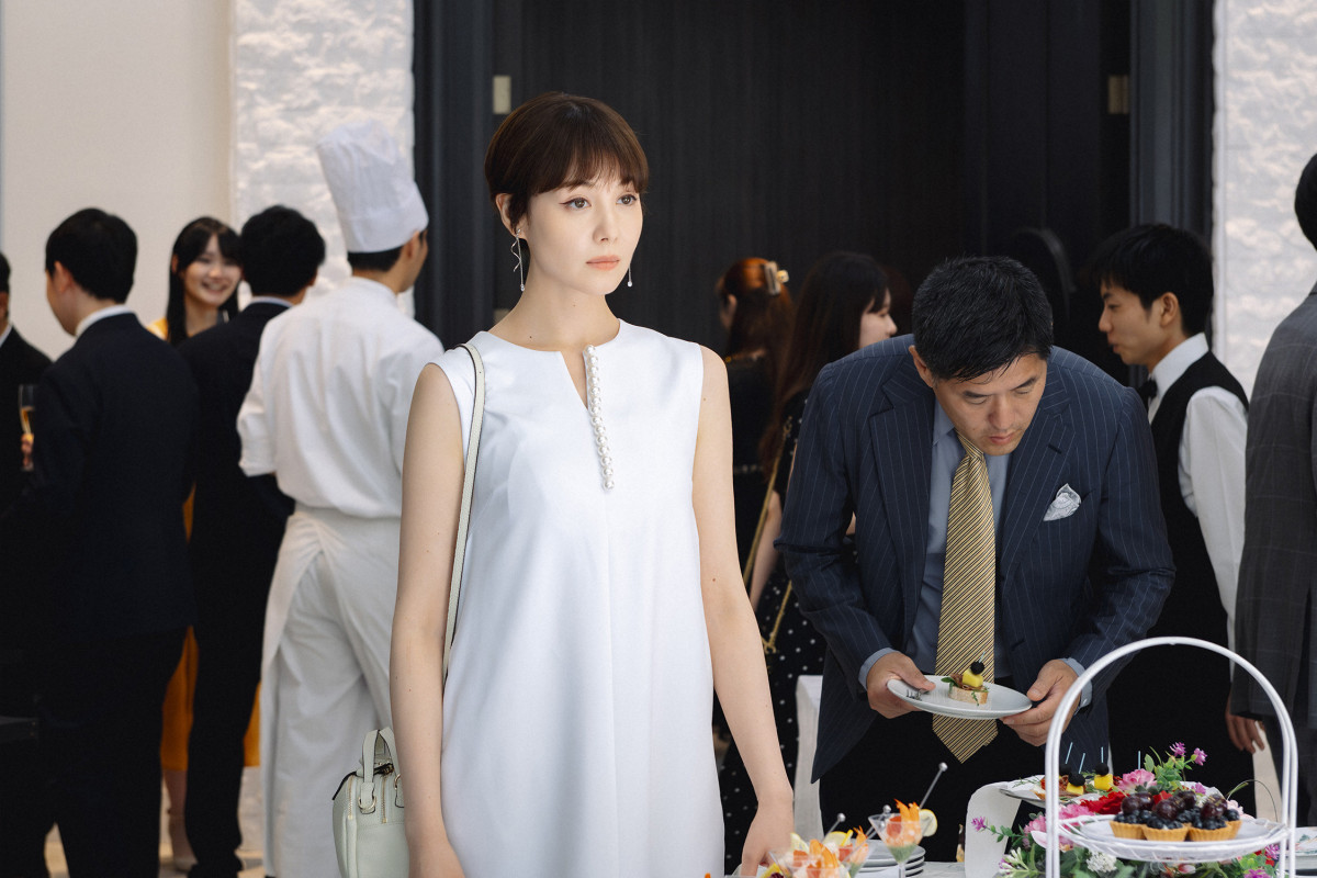 『レプリカ 元妻の復讐』“すみれ”トリンドル玲奈を救った“ニセ彼氏”の機転が見事「予想外」「めちゃいい奴」