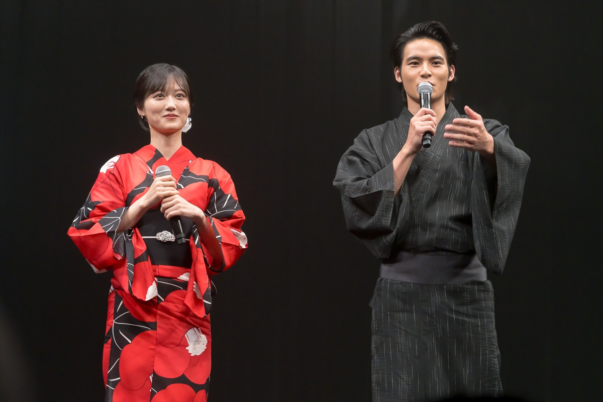 Snow Man・宮舘涼太、難役で長ぜりふにも挑戦「眉毛の演技にも挑戦しています」