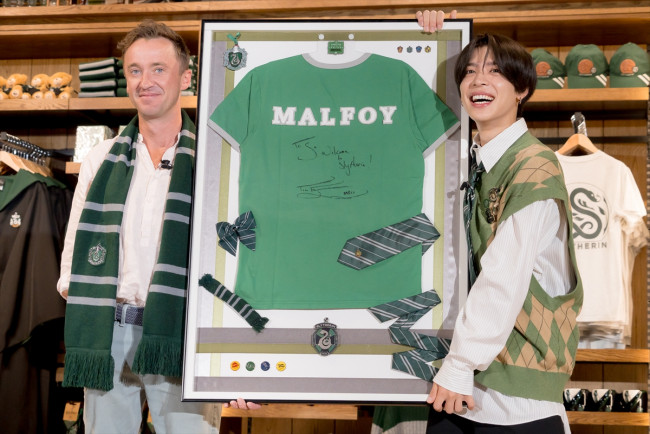 松島聡&トム・フェルトン、「ハリー・ポッター ショップ 原宿」オープン記念イベントに登場