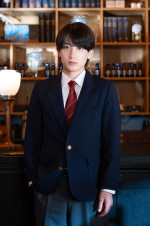 ドラマ『UNREAL‐不条理雑貨店‐』主演・小西詠斗