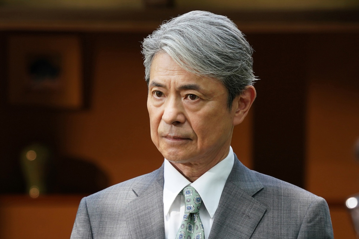 『DOCTOR PRICE』第6話、“鳴木”岩田剛典の父に罪をなすりつけた黒幕が判明！　第7話から新章開幕＆出演者解禁