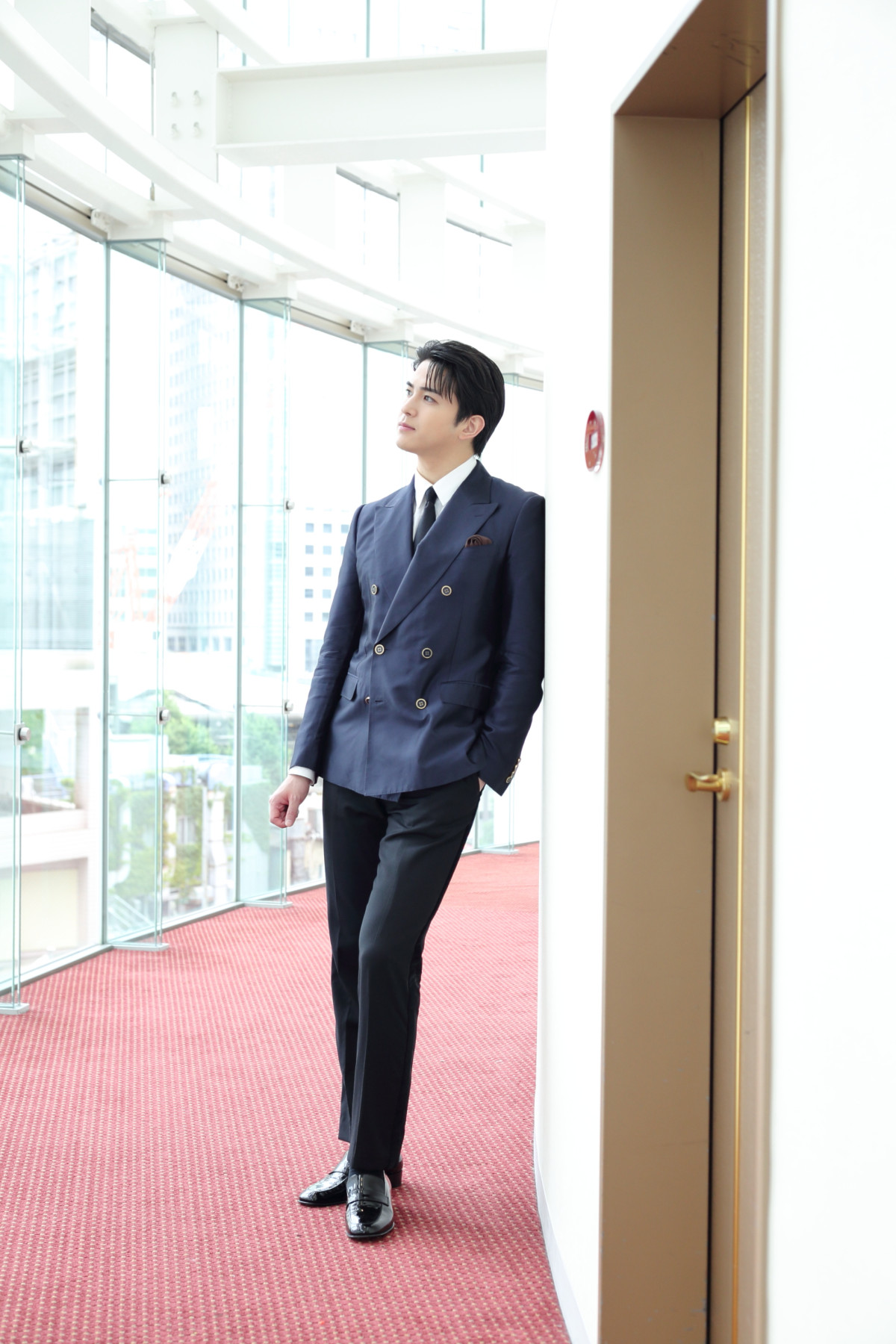 甲斐翔真、コロナ禍と共に始まった舞台人生　乗り越えた今、より楽しんで舞台に向き合える