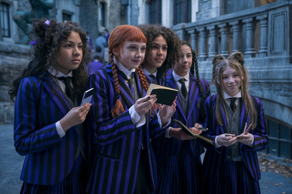 HANA、Netflix『ウェンズデー』シーズン2のアンバサダー就任！　制服姿の特別ビジュアル＆コメント到着