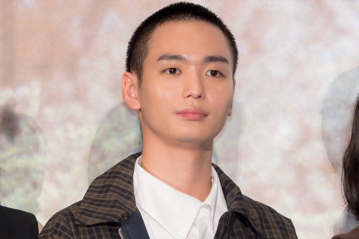 SixTONES・松村北斗、めぐり合わせを感じた瞬間を明かす「負けてられないなって思いになりました」