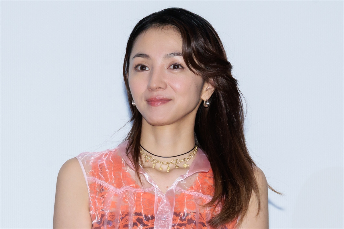 満島ひかり、戸塚純貴は良い意味で“空っぽ”「昔の役者さんが現代にタイムスリップしちゃったみたい」