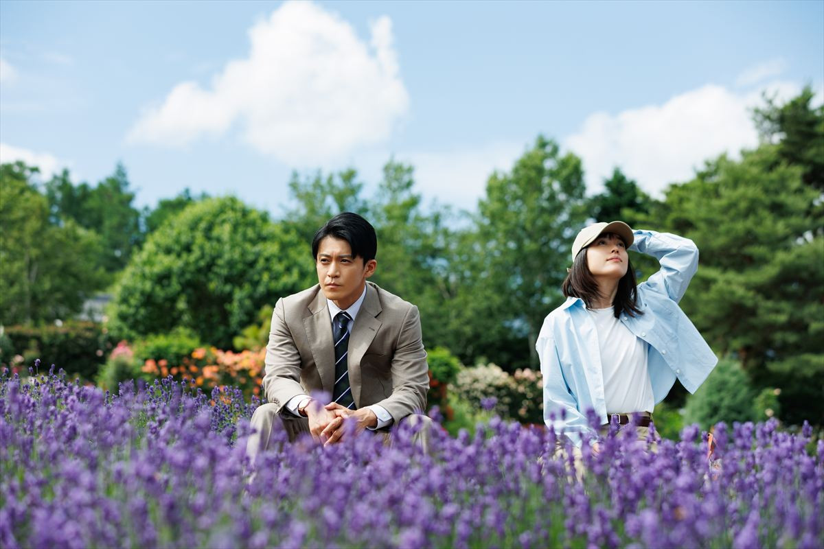 小栗旬×ハン・ヒョジュが“恋の練習”？　『匿名の恋人たち』メイン予告解禁　赤西仁＆中村ゆり加わるキーアートも