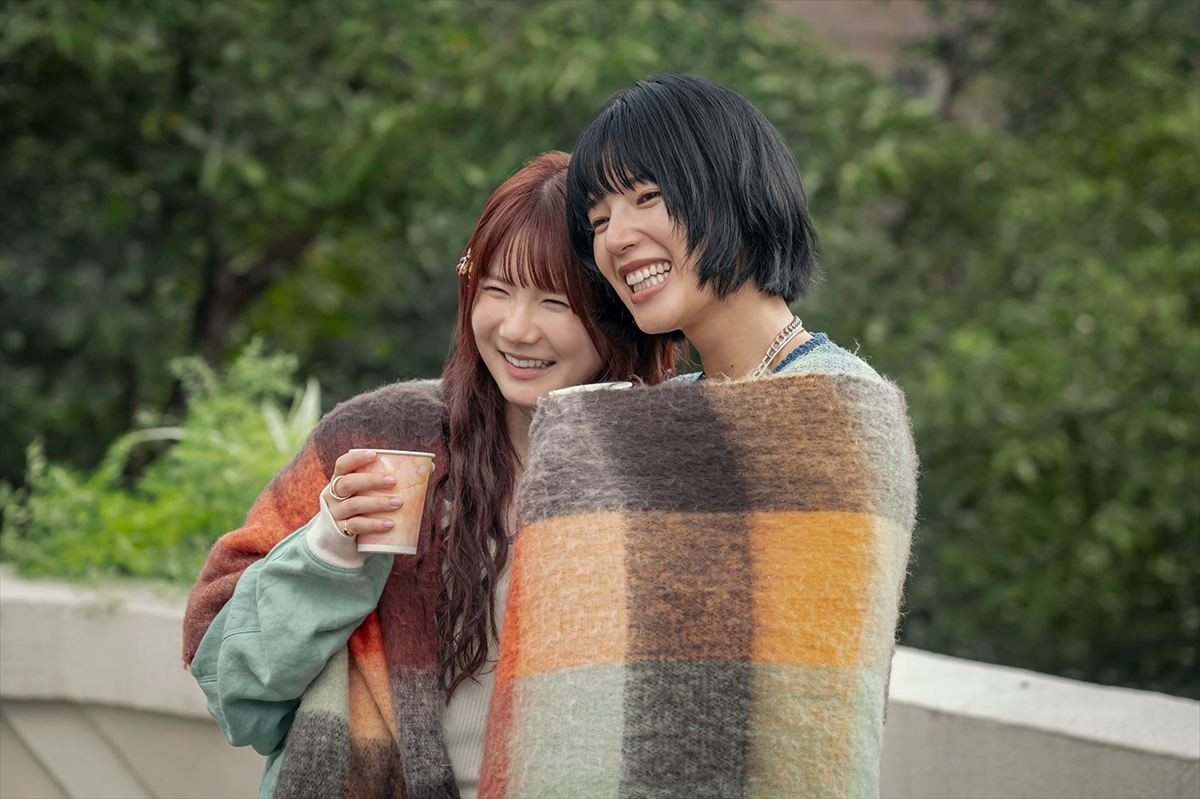 『小さい頃は、神様がいて』北村有起哉×仲間由紀恵らキャスト8名集合のポスター解禁！