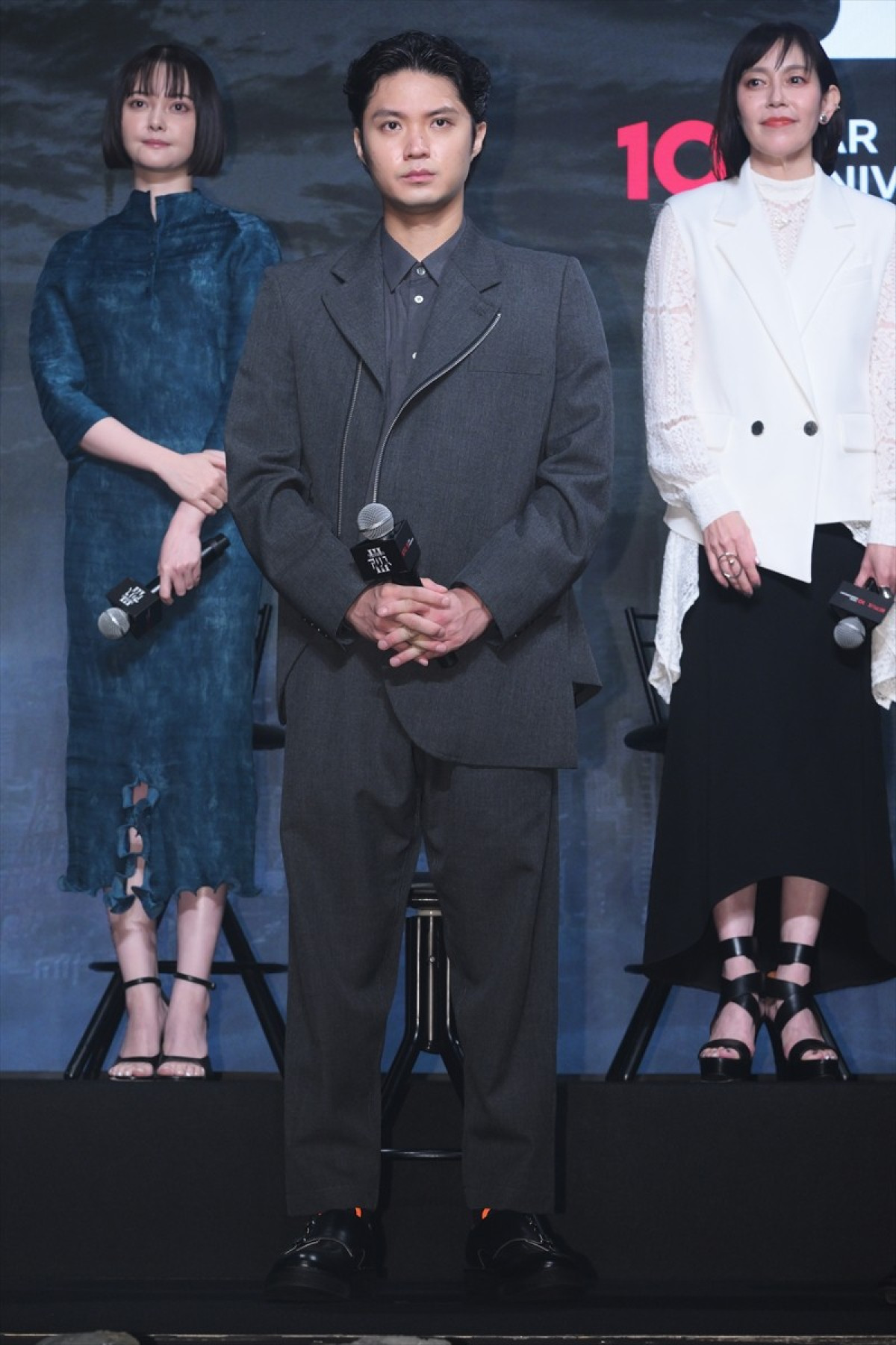 磯村勇斗、『今際の国のアリス』で共演の毎熊克哉と相思相愛「ずっとバディ」「もう離れられない」