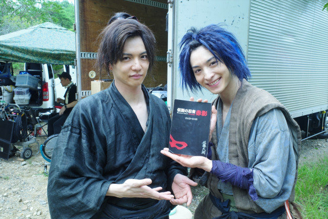 『仮面の忍者 赤影』クランクインした（左から）佐藤寛太、木村慧人