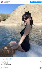 中村里砂、水着姿　※「中村里砂」インスタグラム