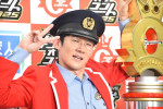 『キングオブコント2025』を優勝したロングコートダディ・堂前透