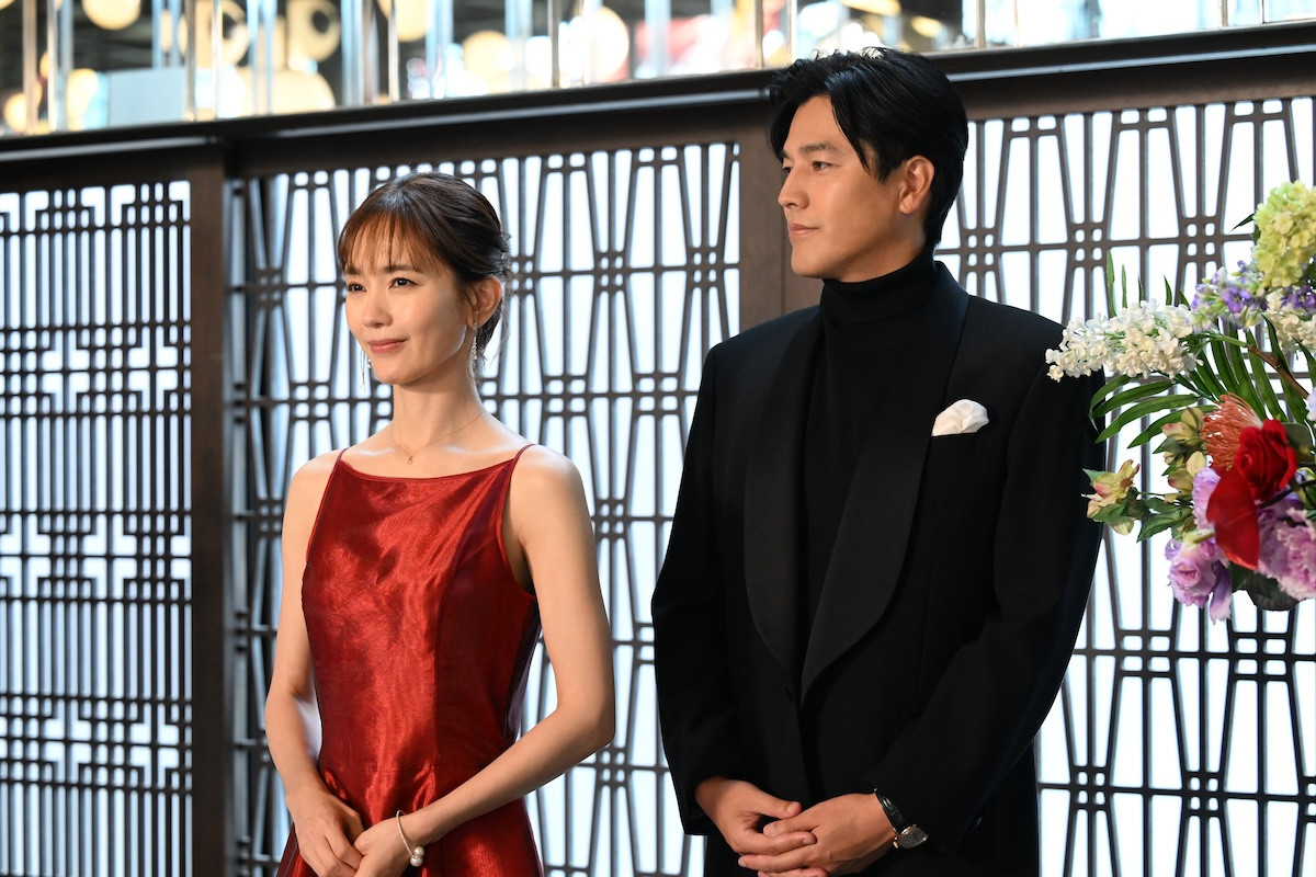 草なぎ剛、遺品整理人役で故人の“最期の声”と向き合う　ヒューマンドラマ『終幕のロンド』今夜スタート