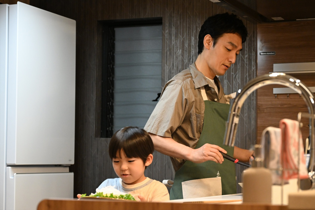草なぎ剛「初めて自分の持ち物について考えるきっかけになった」　主演ドラマ『終幕のロンド』で遺品整理人役