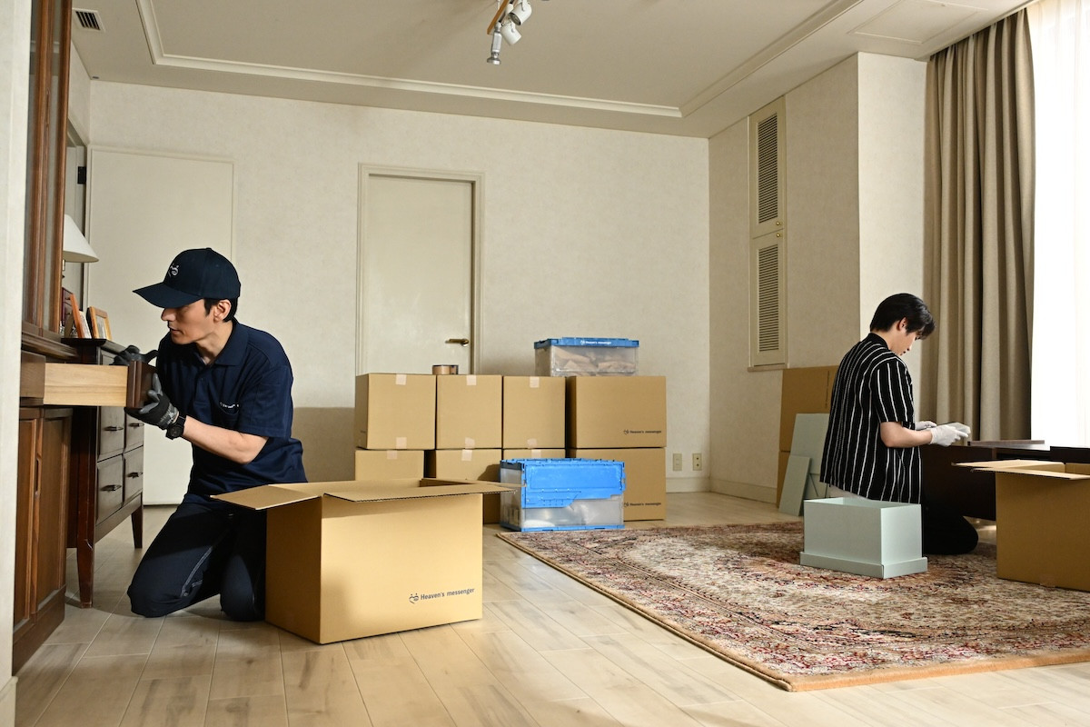 『終幕のロンド』第2話 “鳥飼”草なぎ剛、“真琴”中村ゆりと画集にまつわる過去を知る