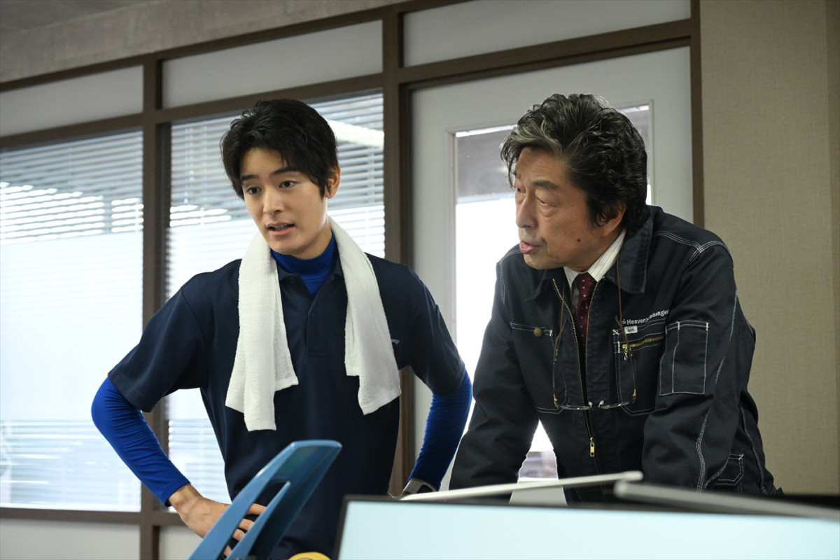 草なぎ剛「初めて自分の持ち物について考えるきっかけになった」　主演ドラマ『終幕のロンド』で遺品整理人役