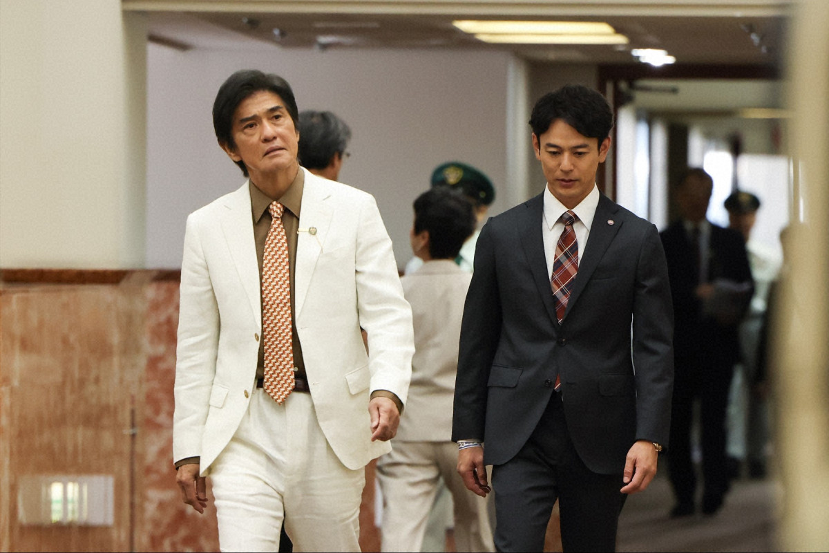 『ザ・ロイヤルファミリー』第2話 “栗須”妻夫木聡、優秀な調教師“広中”安藤政信と対面