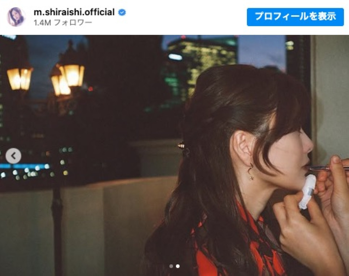 白石麻衣の美しい横顔 ※「白石麻衣」インスタグラム