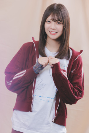 乃木坂46・冨里奈央