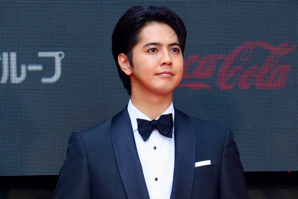GENERATIONS、タキシード姿の6人がレッドカーペットに勢ぞろい!<第38回東京国際映画祭>