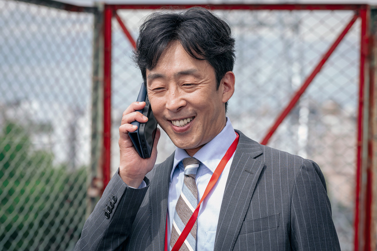 『小さい頃は、神様がいて』第2話 “渉”北村有起哉、“あん”仲間由紀恵と話し合うために夜の洗車場へ