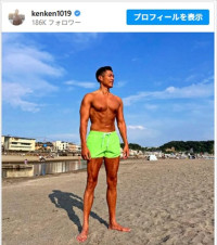 金子賢、バキバキに鍛えられた肉体がカッコいい　※「金子賢」インスタグラム