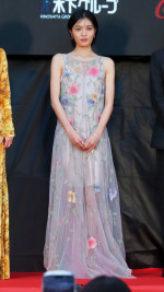 「第38回東京国際映画祭」オープニングレッドカーペットに登場した吉田美月喜