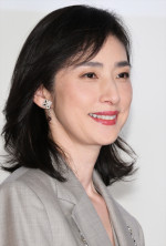 天海祐希、映画『てっぺんの向こうにあなたがいる』初日舞台挨拶に登場