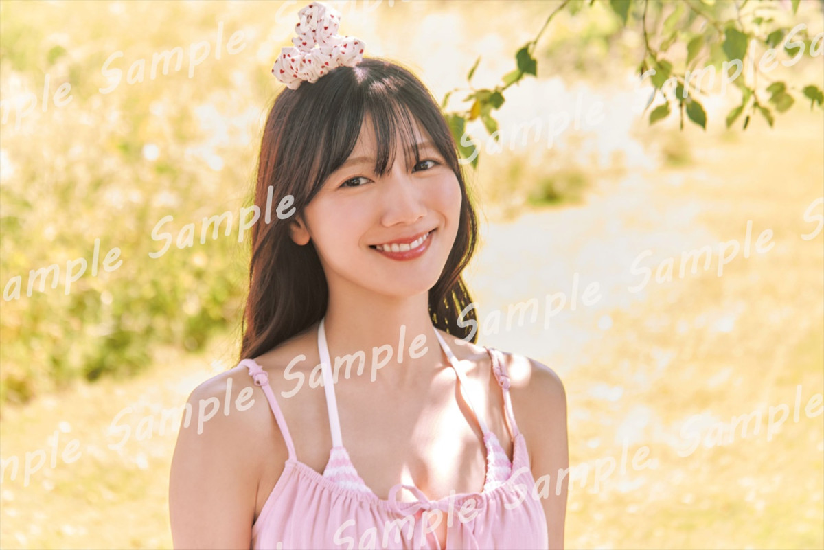 日向坂46・河田陽菜2nd写真集『テイクオフ』、紙面未掲載の書店別ポスター4種＆ポストカード特典14種絵柄解禁！
