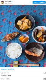 小皿も手抜きせず！　な誠子の食卓　※「誠子」インスタグラム