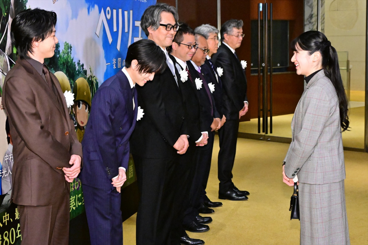 愛子さま、映画『ペリリュー』鑑賞　対面した板垣李光人が同級生トークに感激