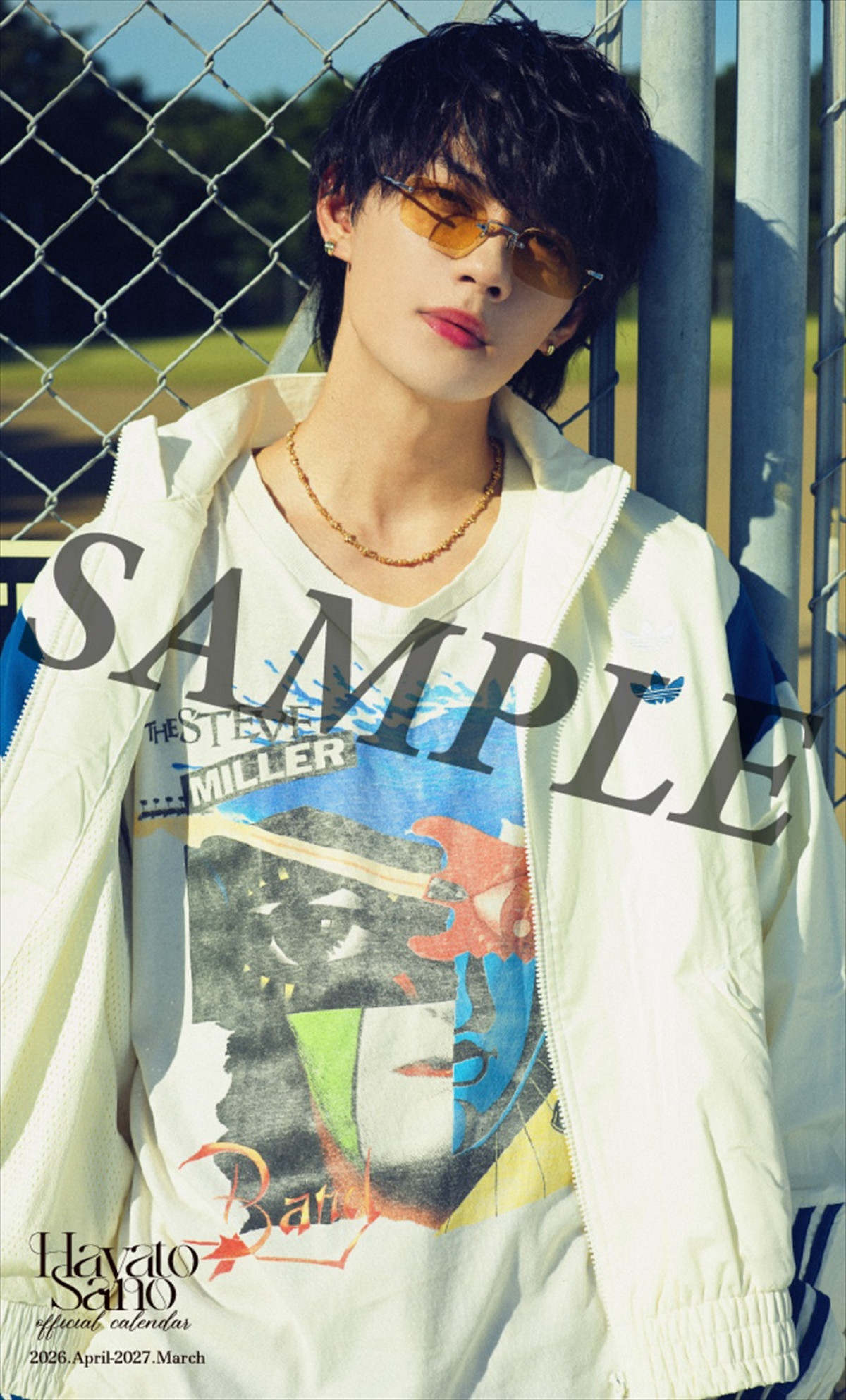 “おしゃレトロ”な佐野勇斗が満載！　自身9作目のカレンダー2.27発売決定　表紙＆特典カット解禁