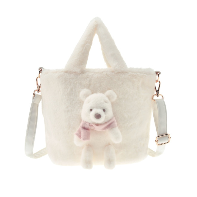 写真）ディズニーストア「WHITE POOH」発売！ マフラー姿の“スーパー