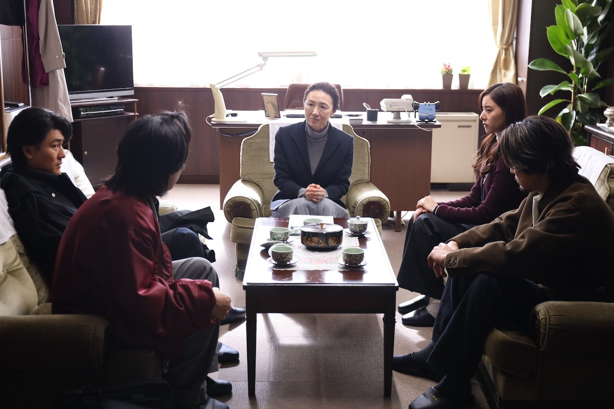 『良いこと悪いこと』第5話 “高木”間宮祥太朗たちが当時の担任と対面　ある手がかりを見つける