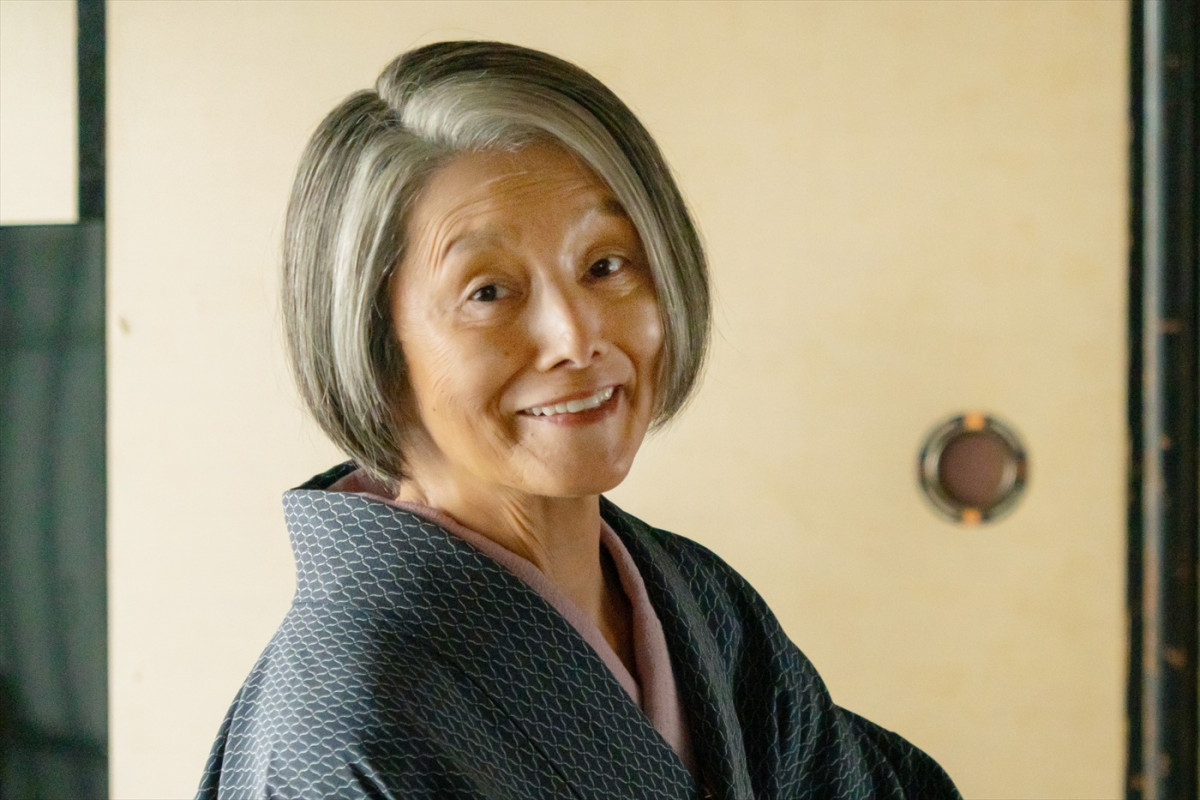 『ほどなく、お別れです』浜辺美波の家族役で鈴木浩介、永作博美、夏木マリの出演決定！