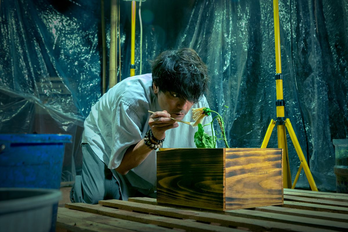 ソイ・チェン 監督作『マッド・フェイト 狂運』ポスター＆予告解禁　良心が壊滅する、奇跡と感動のパラノイアワールド