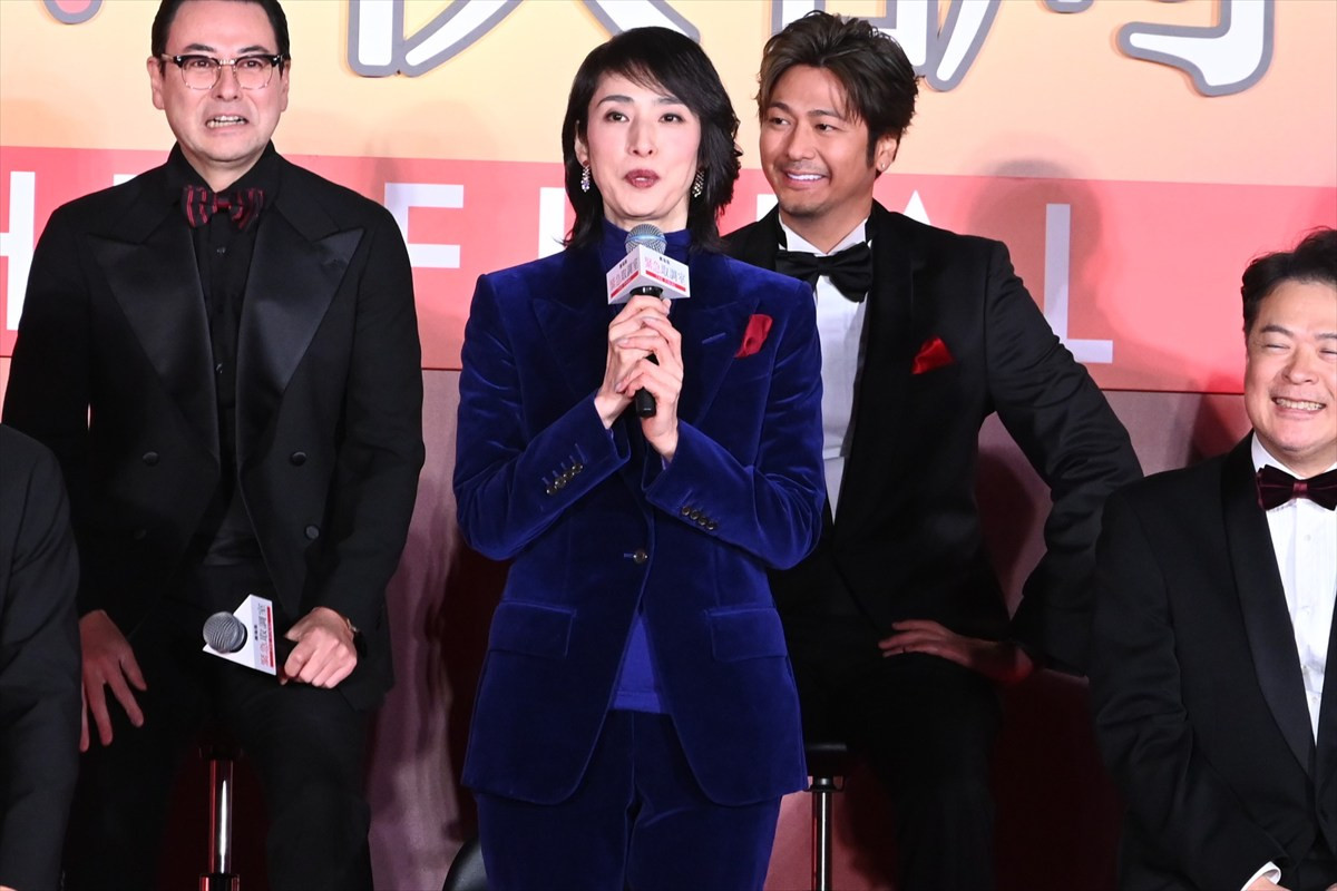 天海祐希、再撮となった劇場版『緊急取調室 THE FINAL』公開間近に感慨！「平坦な道のりではかったのですが、ようやく皆さんに観ていただけることができます」