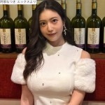 “令和の峰不二子”阿部なつき26歳、白ニット姿で抜群プロポーション全開　絶賛の声集まる