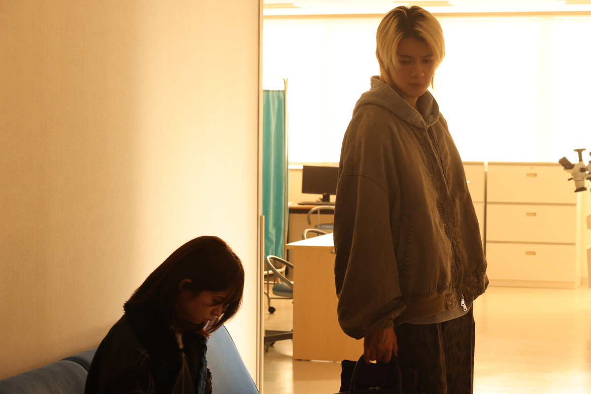 『ESCAPE』最終回　結以＆大介が最後に目にした景色とは　逃げ続けた2人が迎える結末