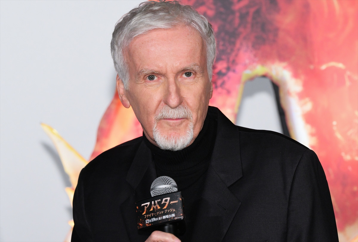 ジェームズ・キャメロン、『アバター』最新作に込めた思い語る　山崎貴監督と褒め合い笑顔
