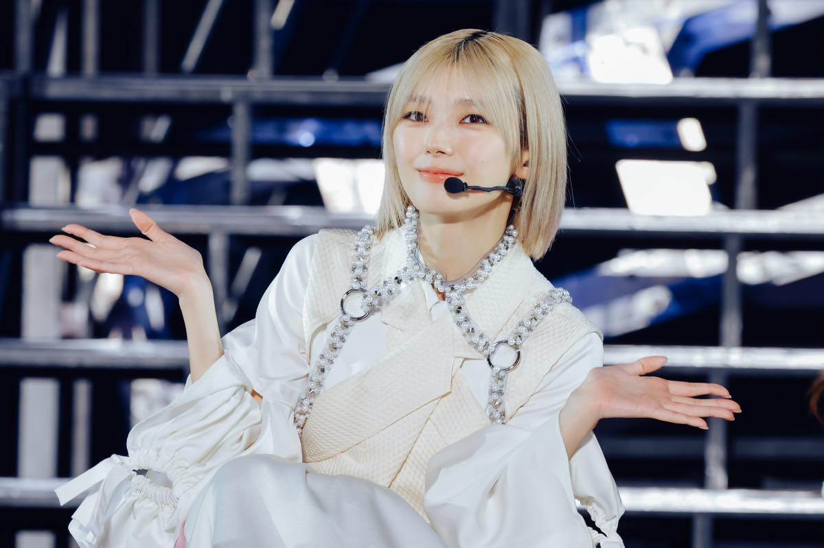 櫻坂46・井上梨名が卒業セレモニー開催「7年間のアイドル人生、100点満点です！」