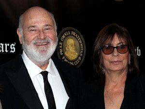 ロブ・ライナー監督夫妻、複数個所刺された後、数分で亡くなったことが判明