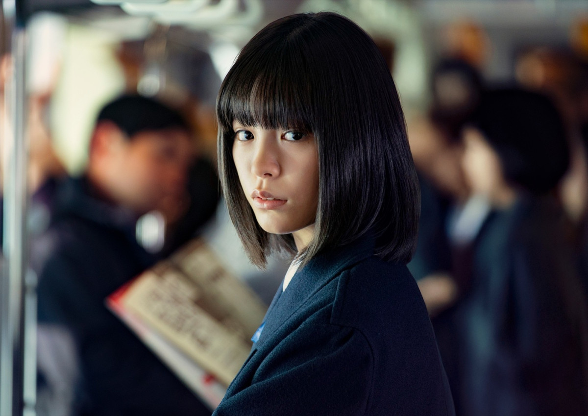 綾瀬はるか「脚本を読んだ時に涙が止まらなかった」　奇跡の実話を映画化した『人はなぜラブレターを書くのか』26年4.17公開