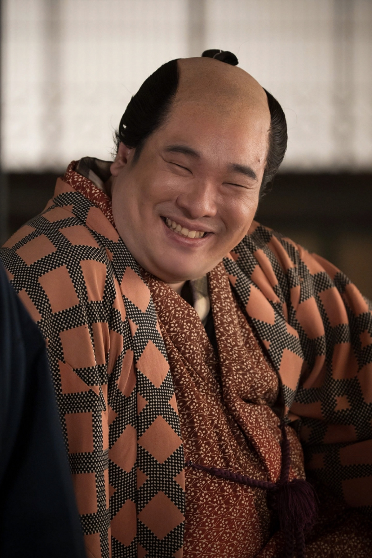 大河ドラマ『べらぼう～蔦重栄華乃夢噺～』で栄松斎長喜を演じる岡崎体育