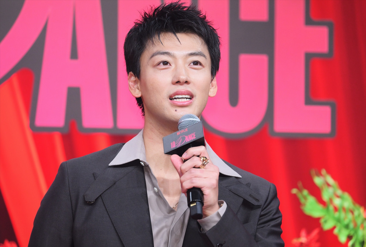 竹内涼真＆町田啓太、W主演作世界配信への心境語る「飛んでけ！って感じ」「万感の思い」