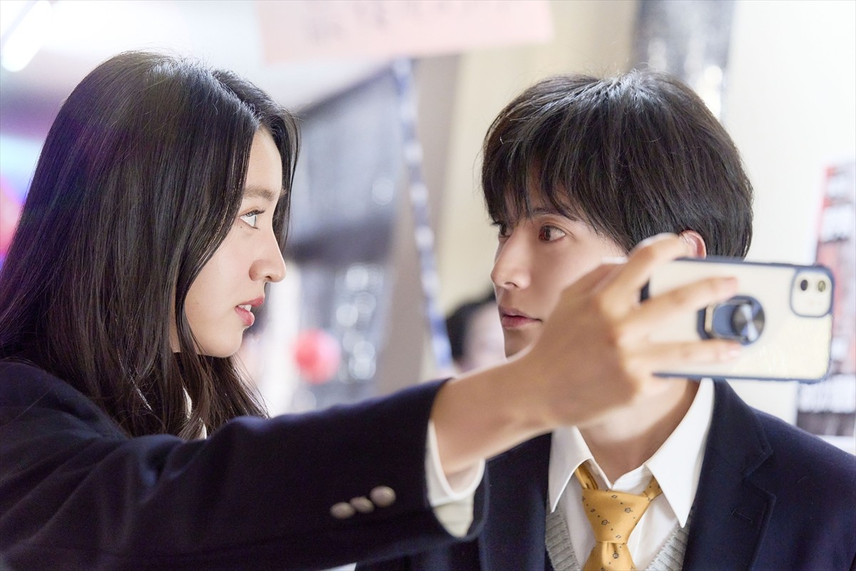Koki,、すっぴん⇔女神のギャップがすごすぎる！　主演映画『女神降臨』場面写真解禁