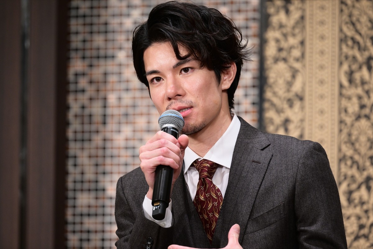 柿澤勇人、美声で会場魅了　新年早々のハプニング続きも明かす