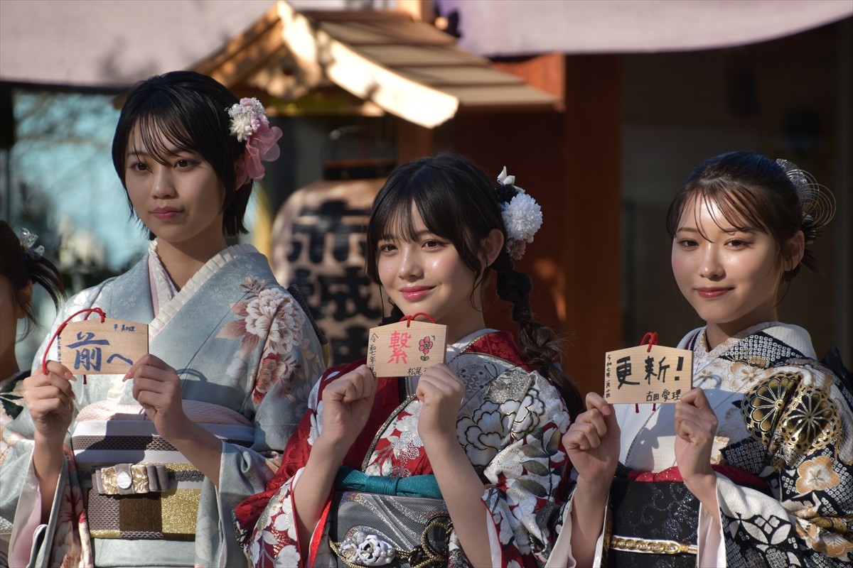 高石あかり、4日に1回のコンビニスイーツがご褒美　2025年は「華を咲かせる年」に