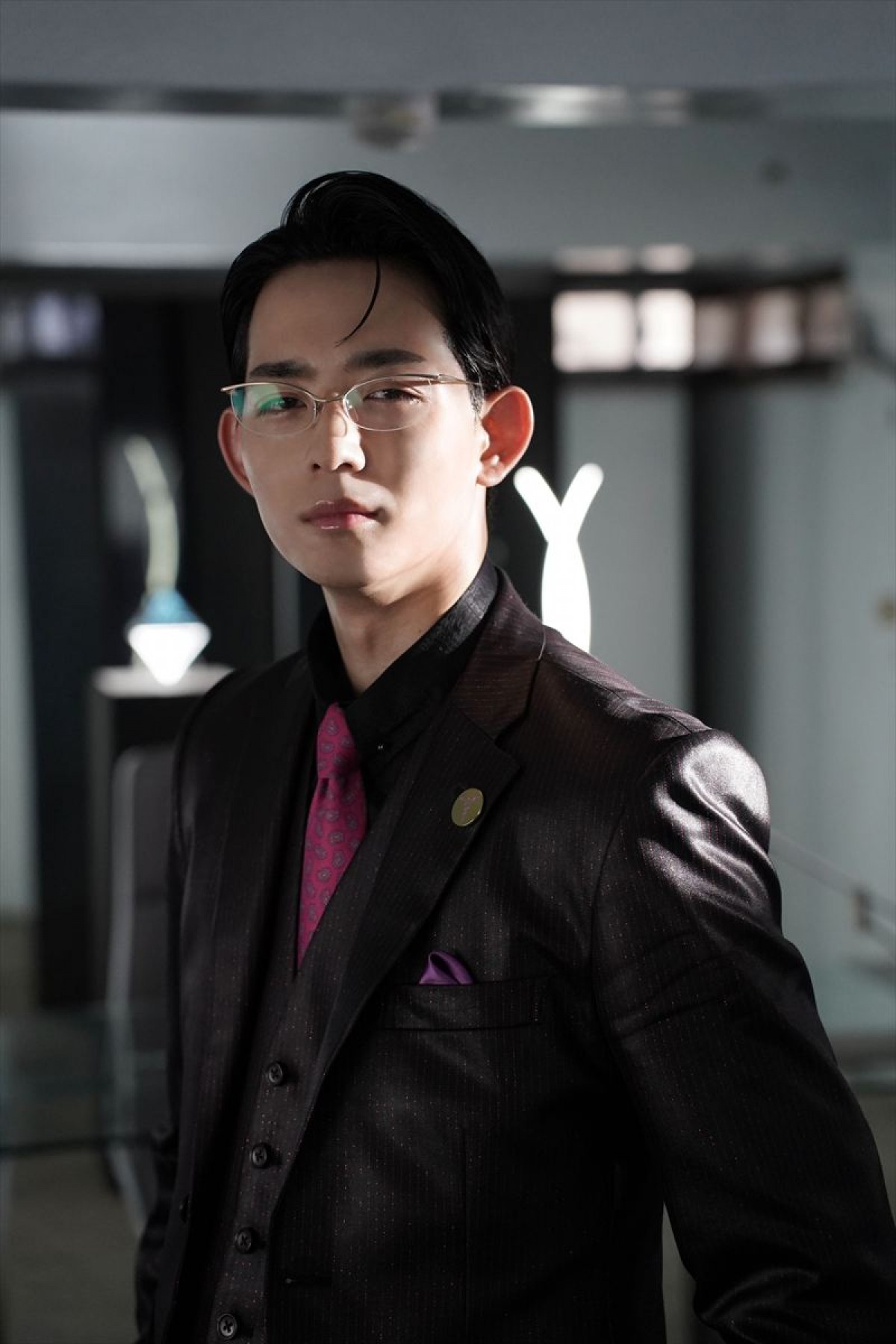竜星涼・栁俊太郎・梅澤美波ら、『九龍ジェネリックロマンス』出演決定！　個性あふれるキャラビジュも到着