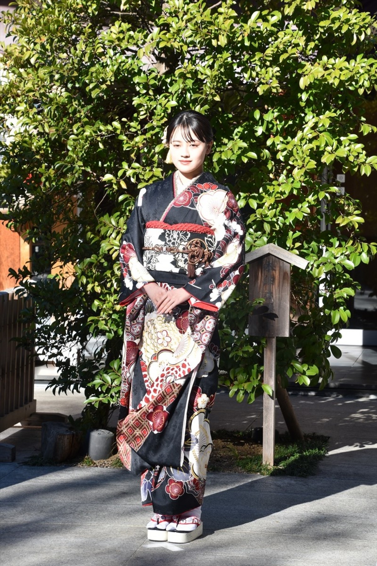高石あかり、4日に1回のコンビニスイーツがご褒美　2025年は「華を咲かせる年」に